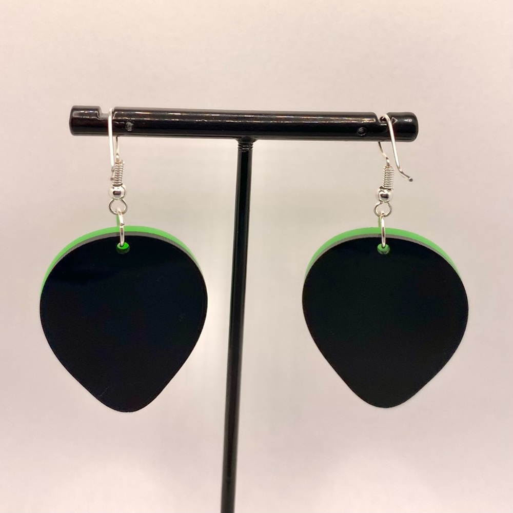 Green alien earrings - Picture 2 of 3